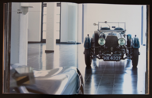 Ausschnitt aus dem Buch «The Aston Martin Book» von René Staud