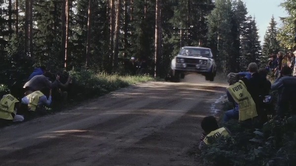 Ausschnitt aus dem Kapitel «Sieg einer Idee» - Standbild aus dem Film "Quattro Jahre" von Helmut Deimel