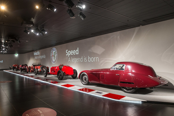Ausstellungsteil "Speed" - Museumsbesuch Alfa Romeo in Arese