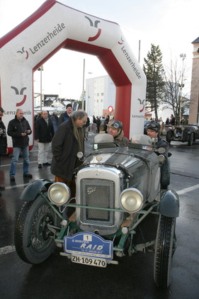 Austin 12-6 von 1930 an der Winter Raid 2011 Austin 12-6 von 1930 an der Winter Raid 2011