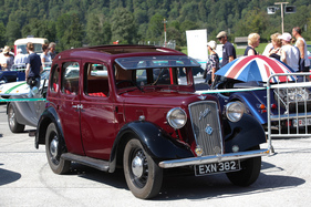 Austin 14 (1939) - gehobene britische Limousine der Vorkriegszeit - BCM Mollis 2019 Austin 14 (1939) - gehobene britische Limousine der Vorkriegszeit - BCM Mollis 2019