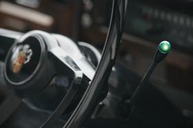 Austin 3 Litre (1970) - das Licht auf dem Blinkerhebel leuchtet mit