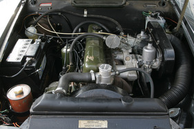 Austin 3 Litre (1970) - der Motor wurde so auch im MG C mit etwas mehr Leistung verbaut