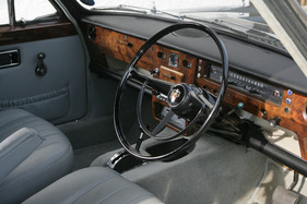 Austin 3 Litre (1970) - dünnes Lenkrad, guter Gesamteindruck