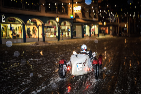 Austin 7 Single Seater Special (1936) - Planai-Classic 2015 - Zielankunft Gröbming