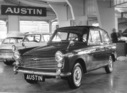 Austin A 40 (1962) am Genfer Automobilsalon - umklappbare Sitze beim von Pininfarina entworfenen kleinen Modell von Austin, hier als Stationswagen