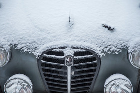 Austin A35 (1954) - auch unter dem Schnee noch zu erkennen - Teichalm Winterclassic 2018