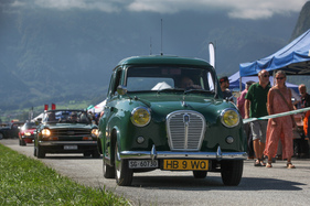 Austin A35 (1958) - damit fahren sie in Goodwood Cup-Rennen - BCM 2022