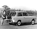 Artikelbild English car in Italian dress - Austin A 40