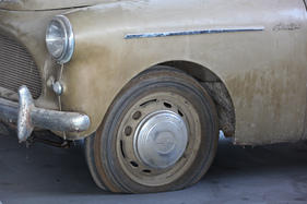 Austin A40 Sports (1951) - in der Sonderaussstellung "Scheunenfunde" des Pantheons im Sommer 2015