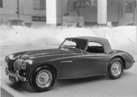Austin Healey 100 (1954) - am Genfer Autosalon 1954
