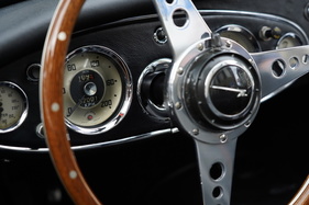 Austin Healey 100-6 (1958) - klassische Smith Instrumente