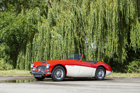 Austin Healey 100/6 Convertible with Hardtop (1957) - als Lot 204 an der Bonhams Goodwood Speedweek Versteigerung am 17. Oktober 2020