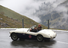 Austin-Healey 100 M (1954) - am Klausenrennen Prolog 2012