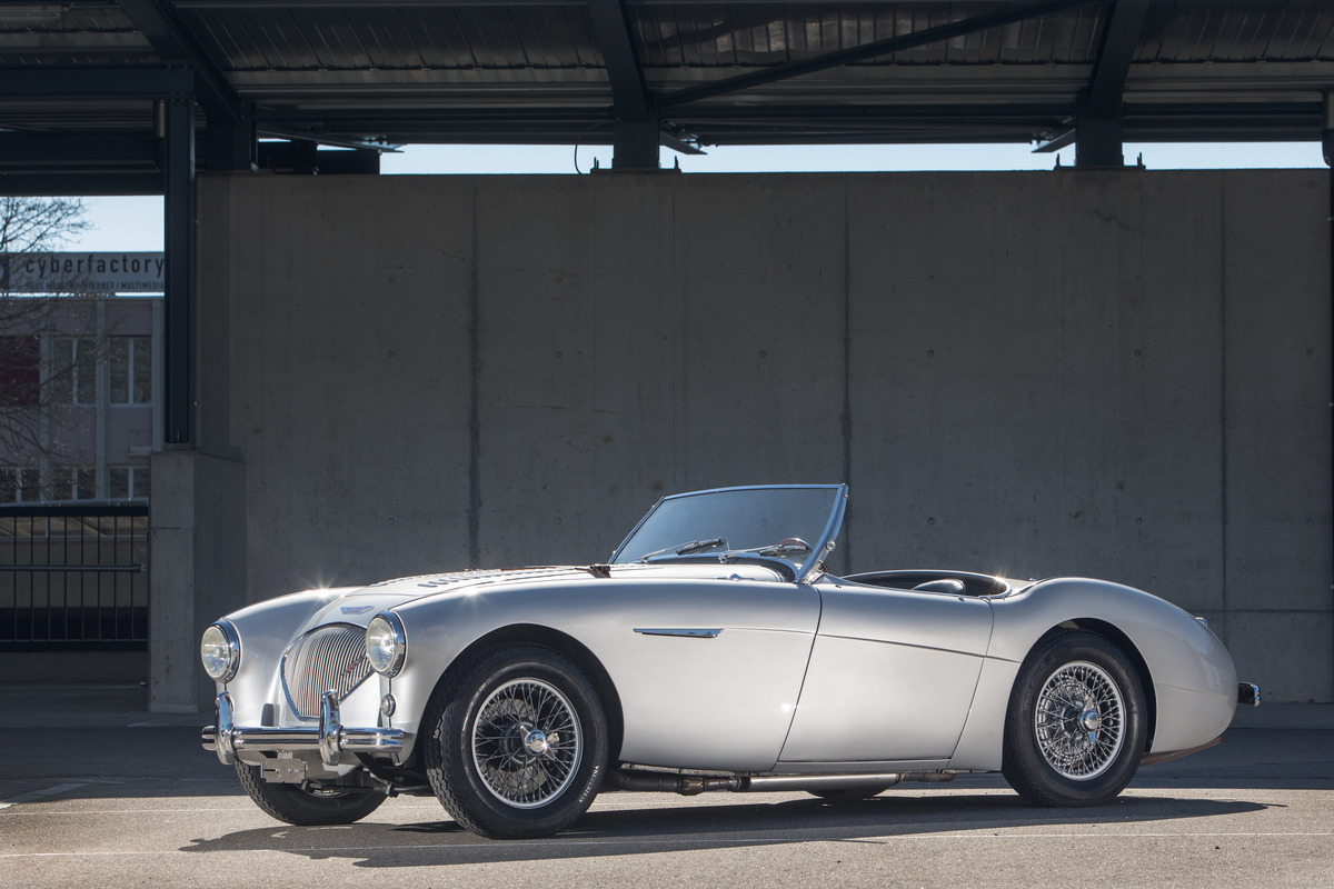 Austin-Healey 100 M (1955) - die Frontscheibe kann ...