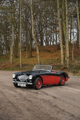 Austin-Healey 100 M 'Le Mans’ (1956) - als Lot 146 angeboten an der RM/Sotheby's Versteigerung in Paris am 3. Februar 2016