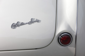 Austin-Healey 100 S (1955) - der Austin-Healey-Schriftzug