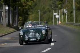 Austin Healey 100 Six (1958) - am Start beim GP Suisse 2012 in der Kategorie Sport- und Tourenwagen 1946 - 1962 (1958)