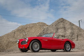 Austin-Healey 100 Six (1958) - die Linienführung blieb weitgehend unverändert (1958)