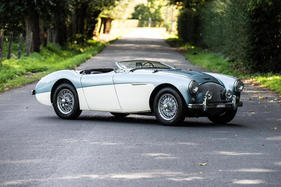 Austin-Healey 100M Le Mans Roadster (1956) - als Lot 19 an der Bonhams Zoute Versteigerung am 5. Oktober 2018