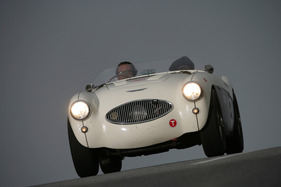 Austin Healey 100S (1955) - an der Ennstal-Classic 2012 - Orange Prolog