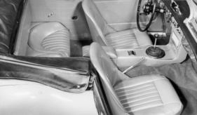 Austin-Healey 3000 (1964) - neu gestaltete edlere Innenausstattung des Mk III