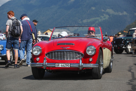 Austin-Healey 3000 (1965) - Sturmhaube in der passenden Farbe - BCM 2022
