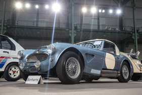 Austin-Healey 3000 Mark II BT7 Roadster Compétition (1962) - als Lot 404 versteigert an der Bonhams Grand Palais Verteigerung in Paris am 4. Februar 2016