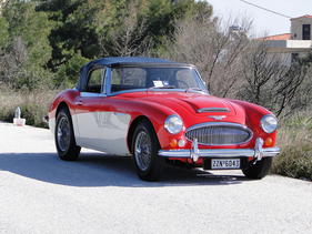Austin-Healey 3000 Mark III Phase II Cabriolet (1965) - angeboten als Lot 339 an der Bonhams-Versteigerung im Grand Palais Paris am 4. Februar 2016