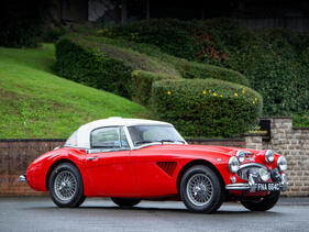 Austin Healey 3000 Mark III to Works Rally Specification (1964) - Lot 247 an der Bonhams Goodwood Revival Versteigerung am 9. September 2023 (1964)