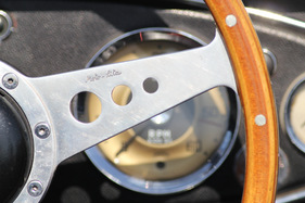 Austin-Healey 3000 Mk II BJ7 (1962) - das Lenkrad hier stammt von Moto-Lita