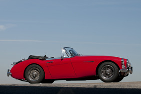 Austin-Healey 3000 Mk II BJ7 (1962) - die Silhouette blieb über mehr als zehn Jahre praktisch unverändert