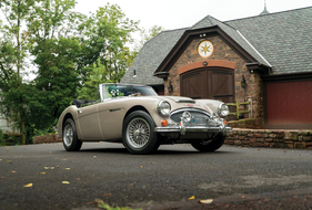 Austin-Healey 3000 Mk III BJ8 (1965) - angeboten als Lot 413 an der RM/Sotheby's Versteigerung in Hershey am 11./12. Oktober 2018