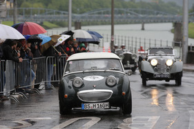 Bild Austin-Healey Sprit Mk 1 (1960) - am Start in der Sportwagenklasse  - Gaisbergrennen 2013 - Stadt-Grand-Prix in Salzburg am Donnerstag