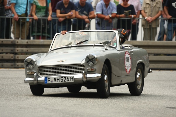 Austin Healey Sprite 1967 mit Marck Wengrzik am Hamburg Stadtpark Revival 2014