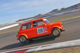 Austin MIni Cooper (1971) - Kampf der Zwerge - RGB Saisonfinale Nürburgring 2018
