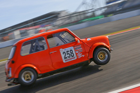 Austin MIni Cooper (1971) - Kampf der Zwerge - RGB Saisonfinale Nürburgring 2018