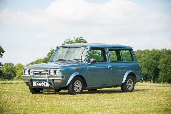 Bild: Austin Mini Clubman Wood and Picket Automatic (1978) - als Lot 512 an der Silverstone Auctoin am 25./26. Juli 2015