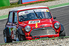 Bild: Austin Mini Cooper (1969) - Kampf der Zwerge