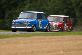 Austin Mini Cooper S (1961) - Pre66 Minis - Brands Hatch Masters Historic Festival 2020