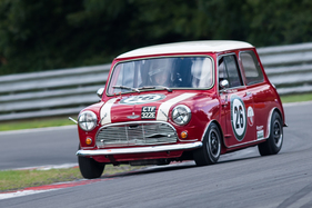 Austin Mini Cooper S (1961) - Pre66 Minis - Brands Hatch Masters Historic Festival 2020