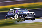 Bild: Austin Mini Cooper S (1964) - Martin Hunt im Rennen um den Whitmore Cup