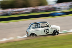 Austin Mini Cooper S (1965) - John Whitmore Trophy - Goodwood Revival 2021