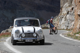 Austin Mini Cooper S (1967) - am Colle del Nivolet - Alpenbrevet 2019 (1967)