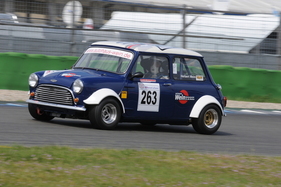 Austin Mini Cooper S MK1 (1968) am Preis der Stadt Stuttgart 2018 - Kampf der Zwerge