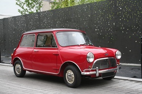 Austin Mini Cooper S Mk 1 (1967) - als Lot 241 angeboten an der Artcurial Le Mans Classic Versteigerung am 5. Juli 2014