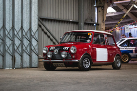 Austin Mini Cooper S - auf dem Life Rallye Stage an der Race Retro 2018