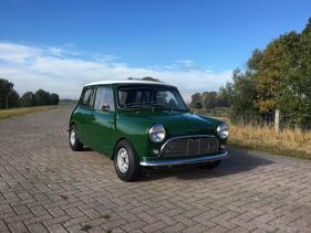 Austin Mk1 Cooper to 'S' FIA-specification Competition Saloon (1966) - angeboten als Lot 33 an der Bonhams Spa Classic Versteigerung am 21. Mai 2017