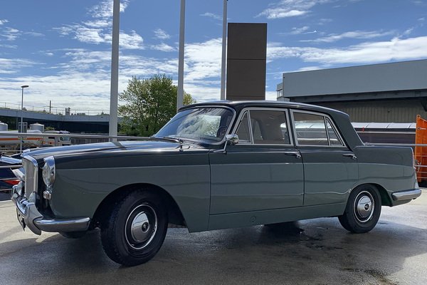 Austin Princess Vanden Plas Mk II (1962) - als Lot 37 an der Versteigerung der Oldtimer Galerie in Toffen am 19. Oktober 2019