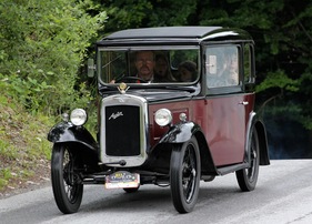 Austin Seven Saloon (1928) - Oldtimer in Obwalden OiO 2011